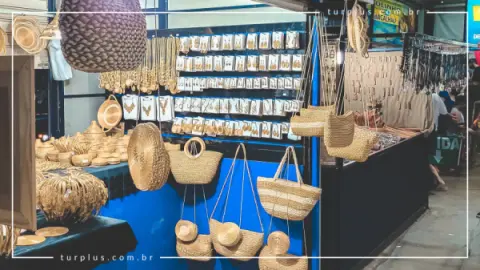 Feira do Luar em Caldas Novas | Gastronomia, artesanato e lazer noturno