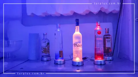 turplus-imagem-galeria-ingresso-dreams-ice-bar-em-olimpia-sp-69d0297566808_4.webp