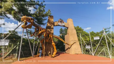 Ingresso Vale dos Dinossauros em Olimpia SP