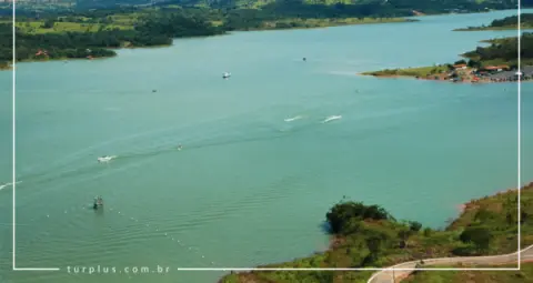 Lago Corumbá em Caldas Novas | Esportes náuticos, passeios e natureza