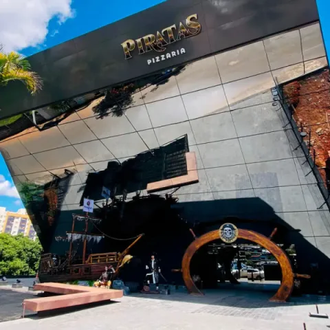 Piratas Pizzaria em Caldas Novas | Ingresso e show ao vivo